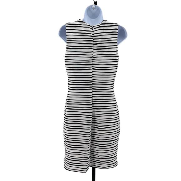 Calvin Klein Dress White Black Womens 6 Textured Striped Wave Bodycon Sleeveless - Picture 3 of 7